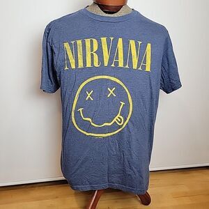 Vintage 2019 Nirvana Concert Tour Tee Shirt Mens L Rock Band Music Retro Artist